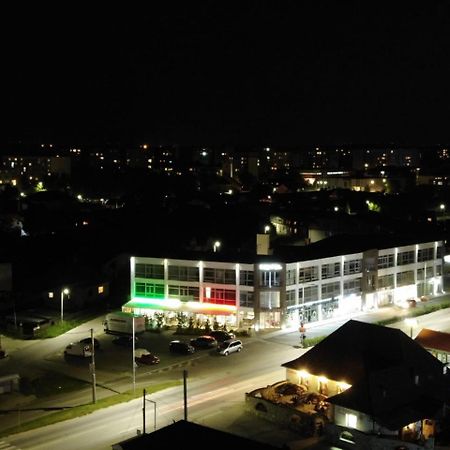 Hotel Samaria Šamorín Εξωτερικό φωτογραφία