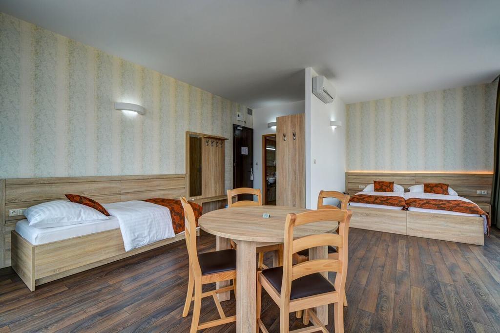 Hotel Samaria Šamorín Εξωτερικό φωτογραφία